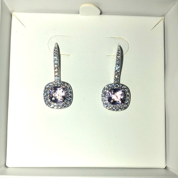 Jewelry - ✨NEW✨Lab Created Light Pink Quartz Earring